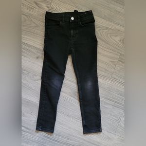Black skinny jeans